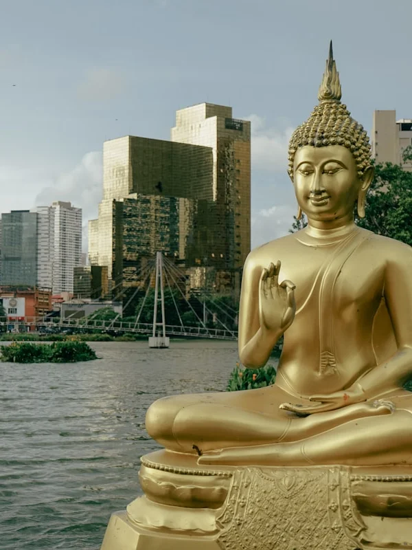 COLOMBO GANGARAMAYA