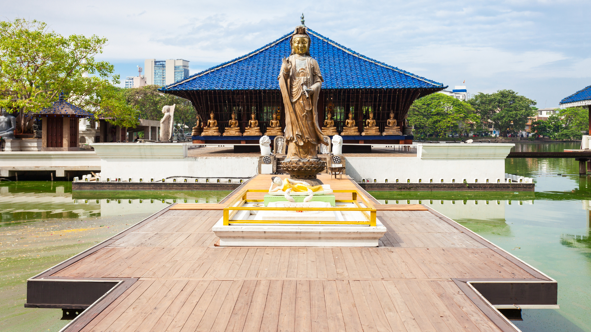 sri lanka spiritual places gangaramaya temple colombo